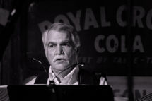 Moonlighting at Dosey Doe